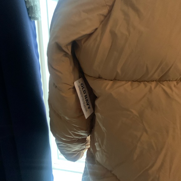 Beige Old Navy Puffer Coat - Picture 4 of 5
